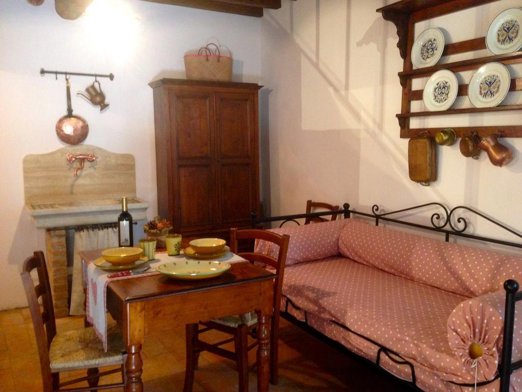 Casa Mia A Cortona Διαμέρισμα Δωμάτιο φωτογραφία